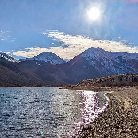 Lake Cabin With King Bed, Foodie Kitchen, And Views Villa Twin Lakes  Exterior photo